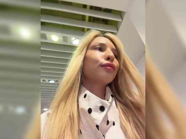 Cristi-Candy webcam