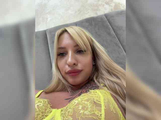 Cristi-Candy webcam