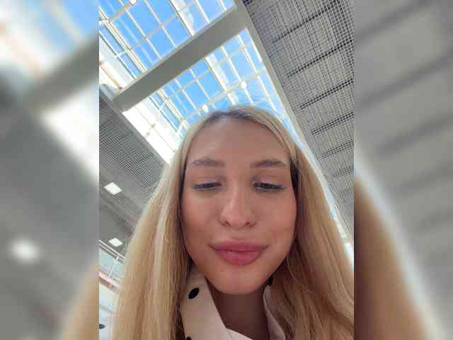 Cristi-Candy webcam