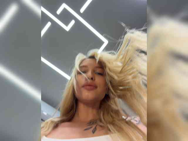 Cristi-Candy webcam