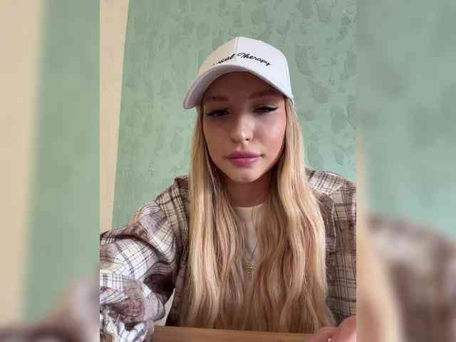 Cristi-Candy webcam
