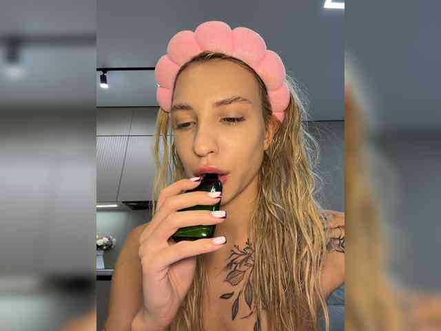 Cristi-Candy webcam