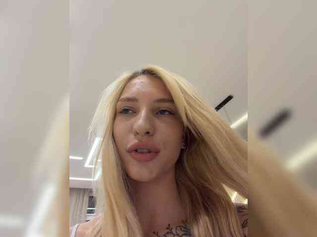 Cristi-Candy webcam