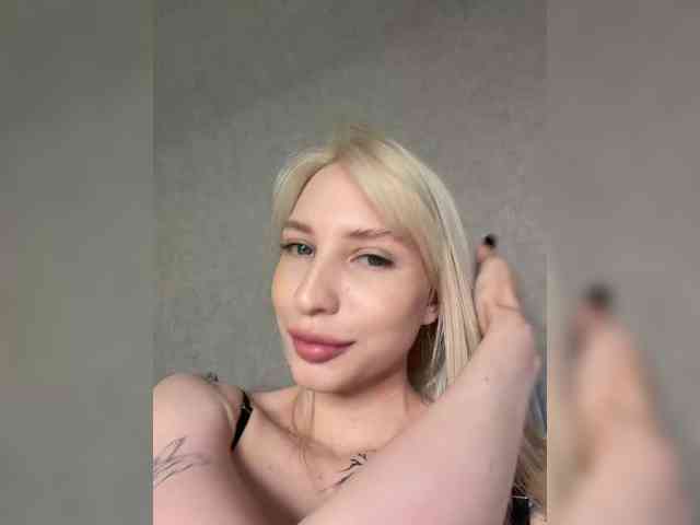 sex cam live EwaBrown