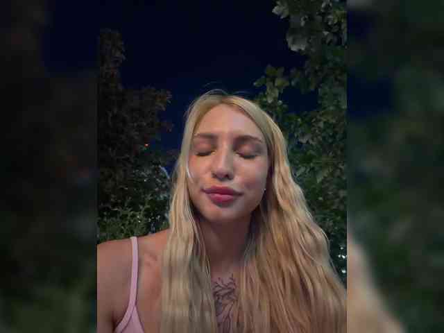 Cristi-Candy webcam