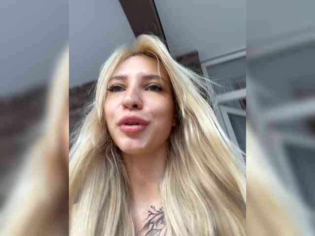 Cristi-Candy webcam