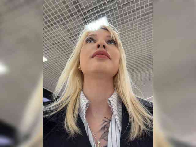 Cristi-Candy webcam