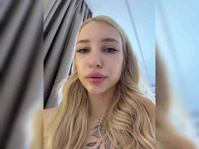 Cristi-Candy webcam