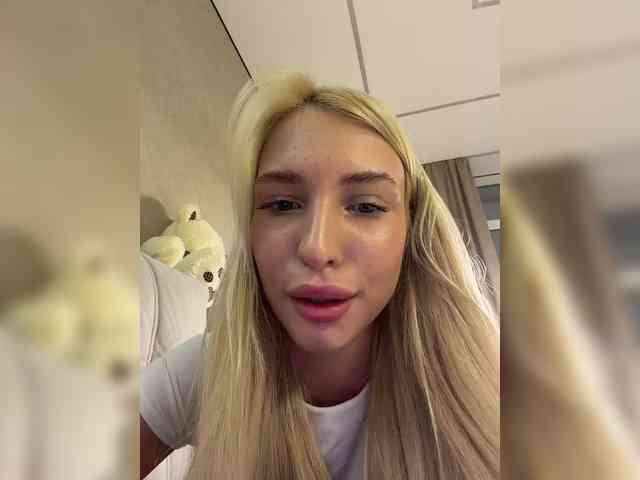 EwaBrown Sex Cam Show
