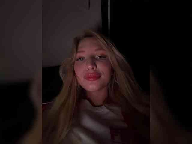 Cristi-Candy webcam