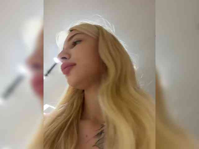 Cristi-Candy webcam