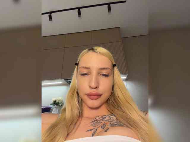Cristi-Candy webcam