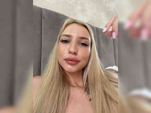 Cristi-Candy webcam