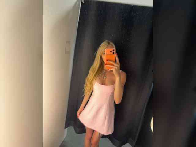 EwaBrown Live Webcam on BongaCams