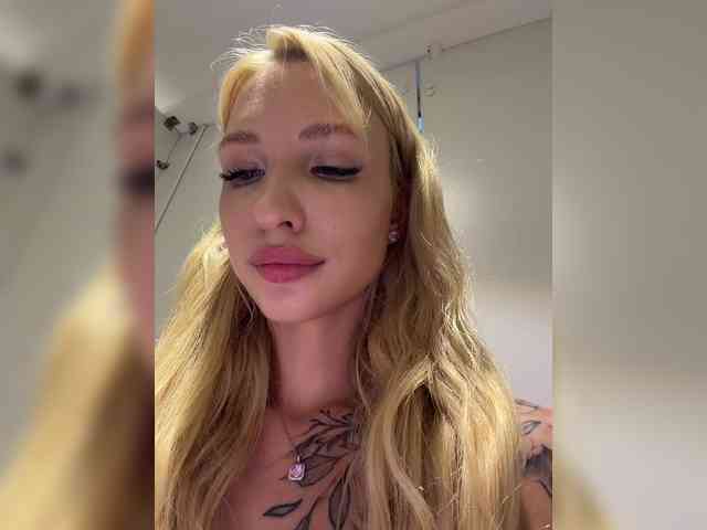 Cristi-Candy webcam