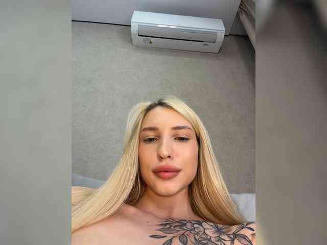 Cristi-Candy webcam