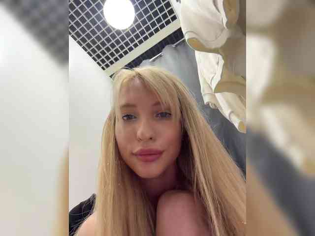 Cristi-Candy webcam