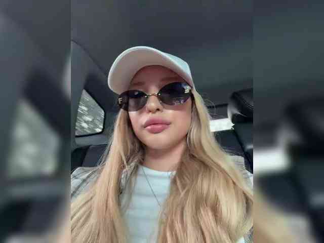 Cristi-Candy webcam