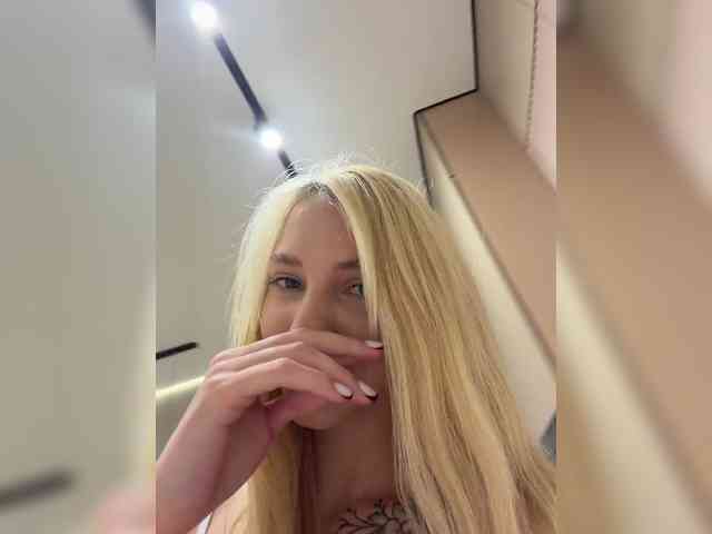 Cristi-Candy webcam
