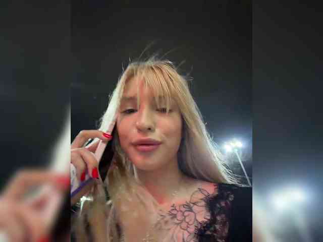Cristi-Candy webcam