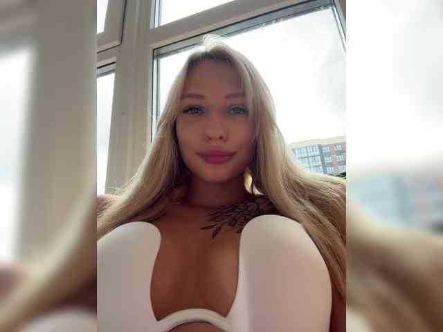 Cristi-Candy webcam