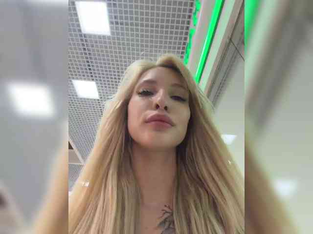 Cristi-Candy webcam