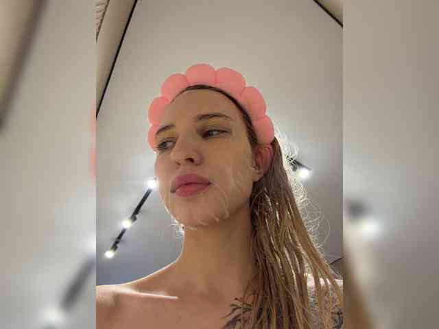 cristi-candy's live room