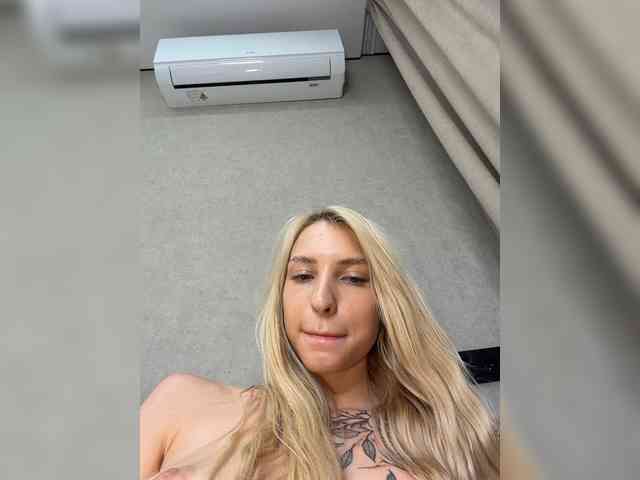 Cristi-Candy webcam