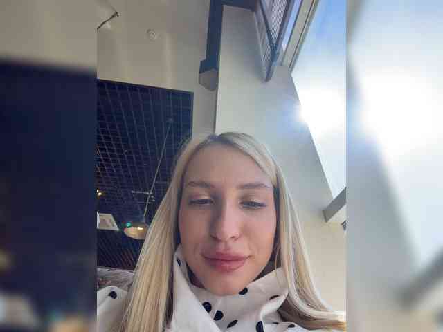 Cristi-Candy webcam