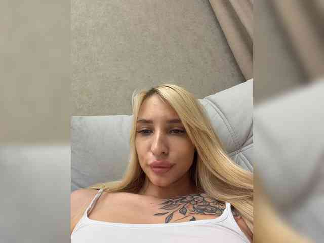 Cristi-Candy webcam