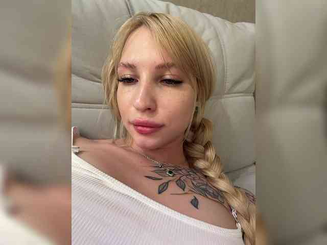 Cristi-Candy webcam