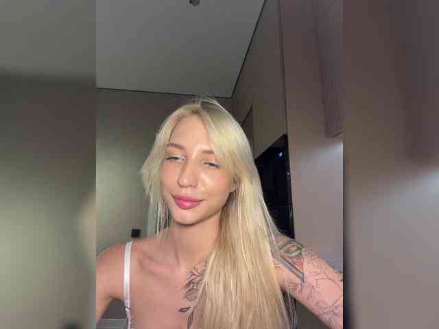 Cristi-Candy webcam