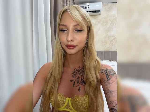 Cristi-Candy webcam