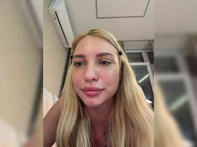 Cristi-Candy webcam
