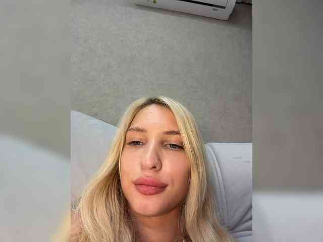 Cristi-Candy webcam