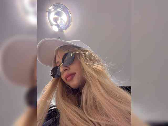 Cristi-Candy webcam