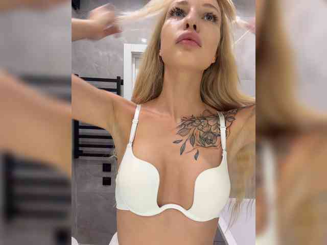 Cristi-Candy webcam