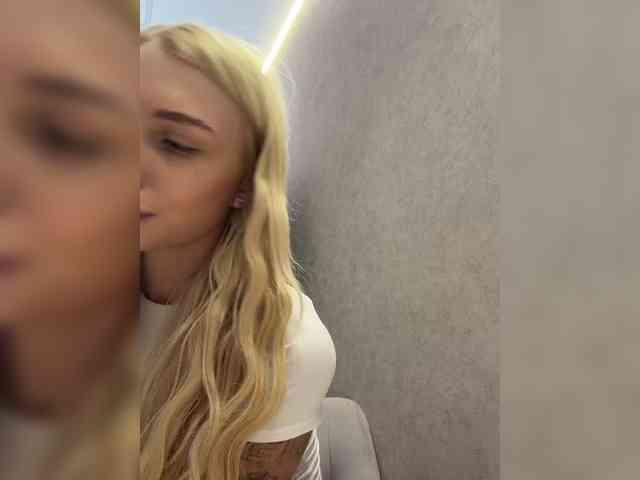 Cristi-Candy webcam