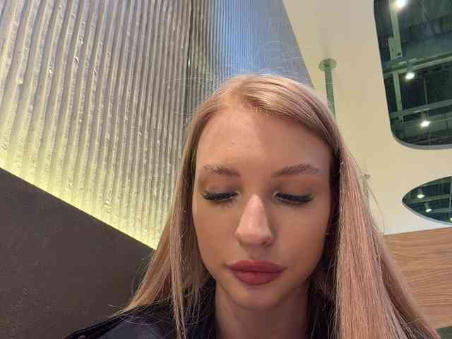 Cristi-Candy webcam