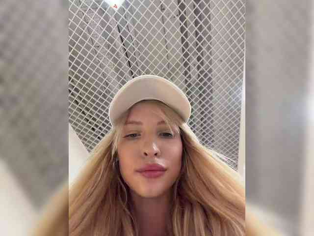 Cristi-Candy webcam