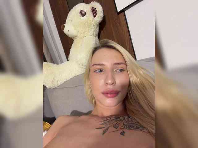 Cristi-Candy webcam