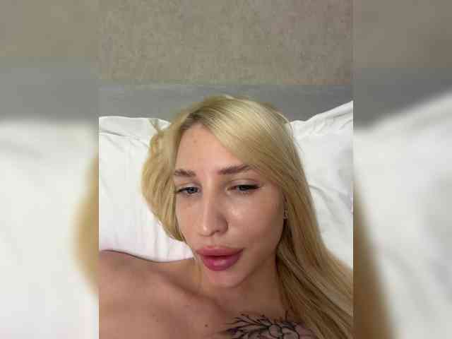 Cristi-Candy webcam