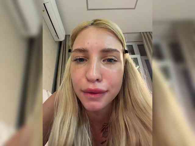 EwaBrown Sex Cam Show
