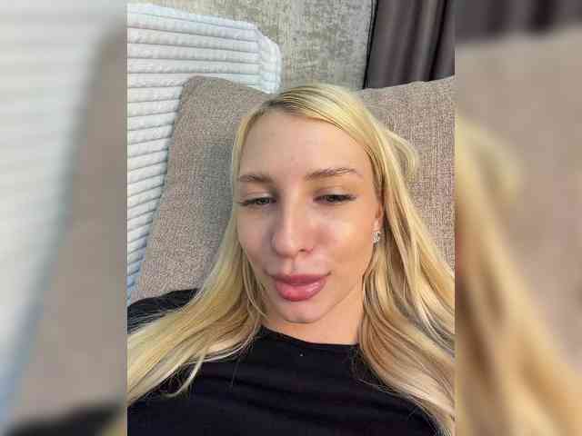 Cristi-Candy webcam