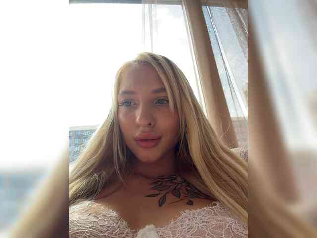 EwaBrown Sex Cam Show