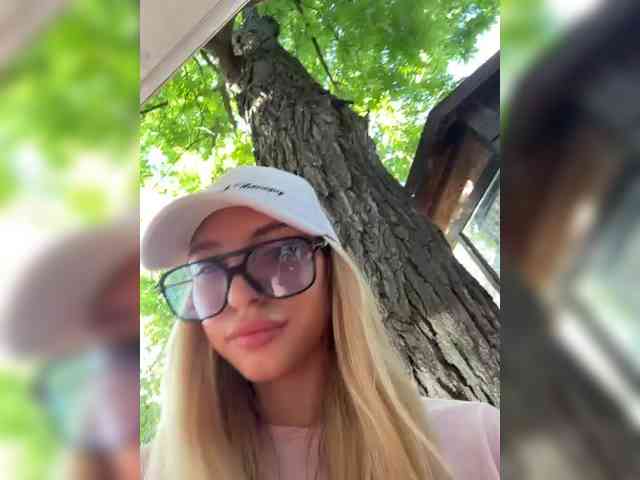 Cristi-Candy webcam