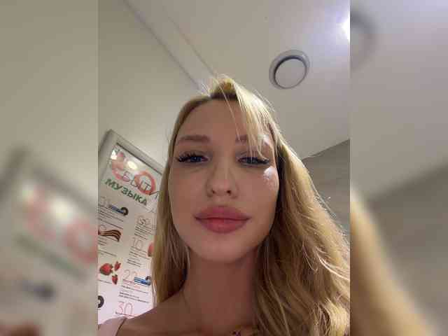 Cristi-Candy webcam