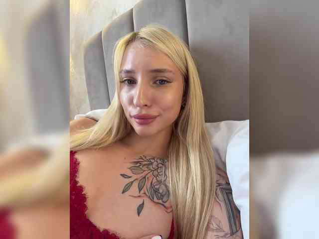 Cristi-candy's cam show statistics and live stream