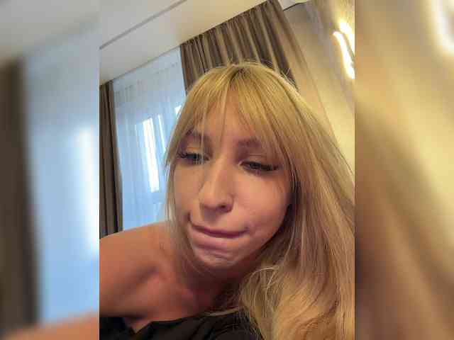 Cristi-Candy webcam