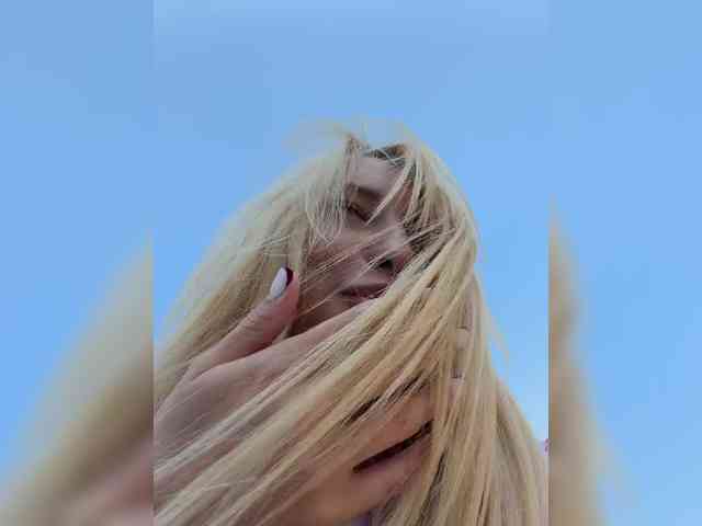 sex cam live EwaBrown